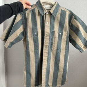 Back Beat Co. Women's Striped button down
